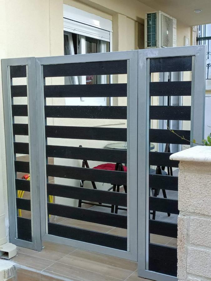 Alexander Apartment'S Kallithea  ภายนอก รูปภาพ
